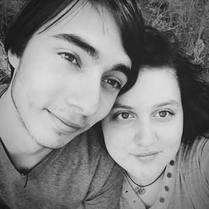 Meet your Posher, Mika